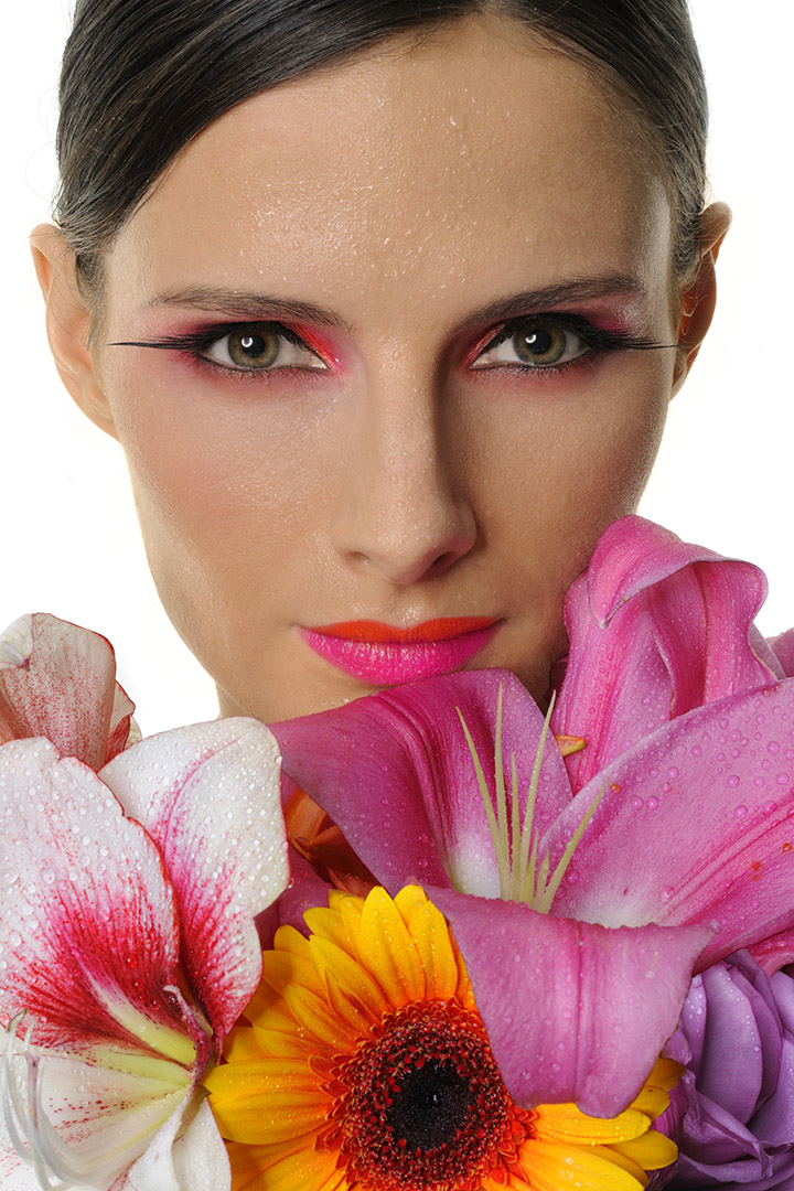 Elodie_Flowers_D3X_116_sprt.jpg