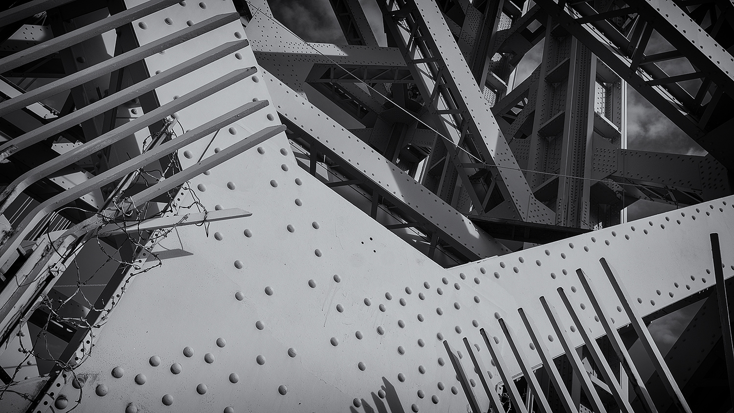 GWBridgeSFexFltShDFlt8870.jpg