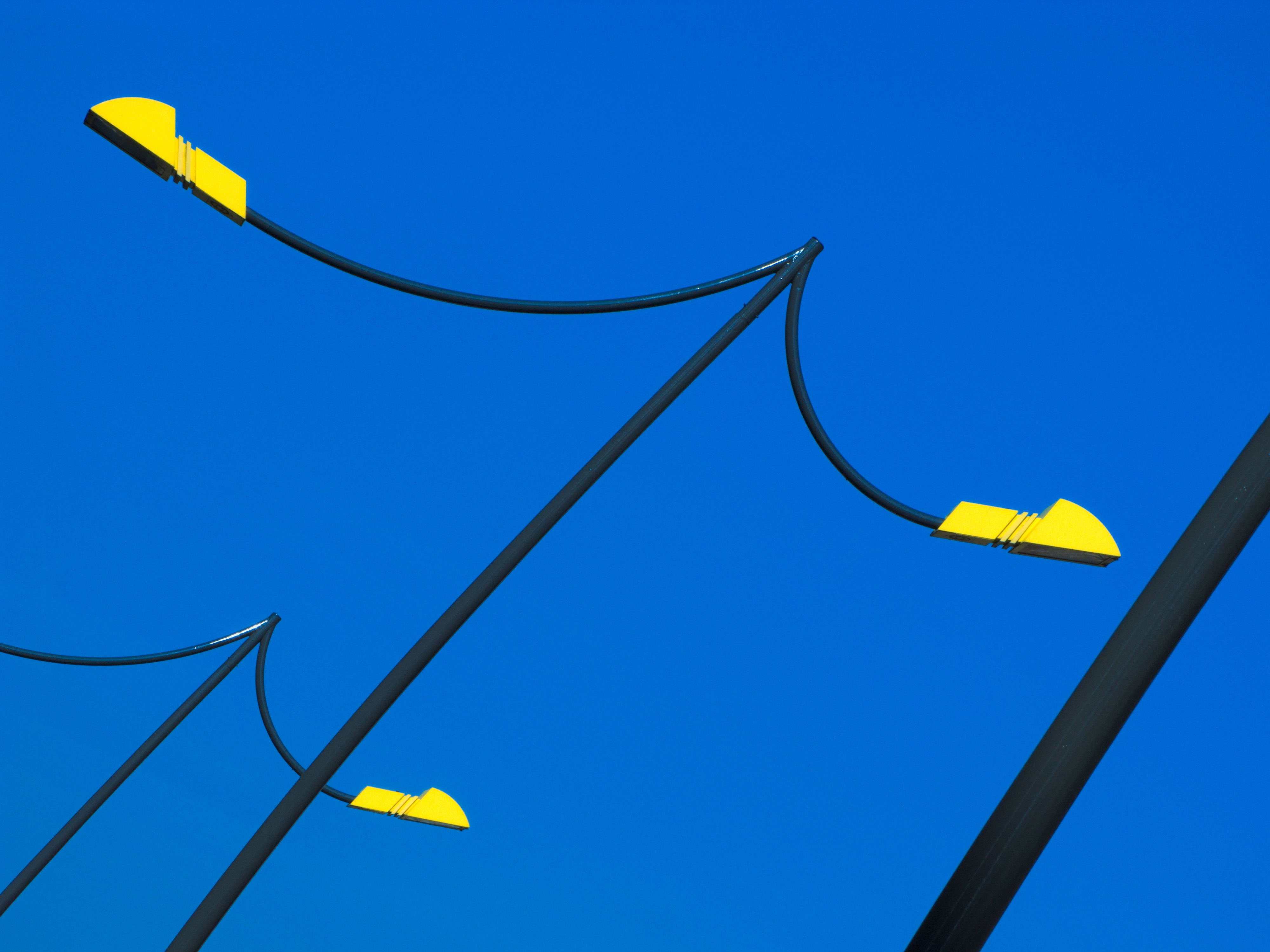 Milano_Lights_253CR(nx2).jpg