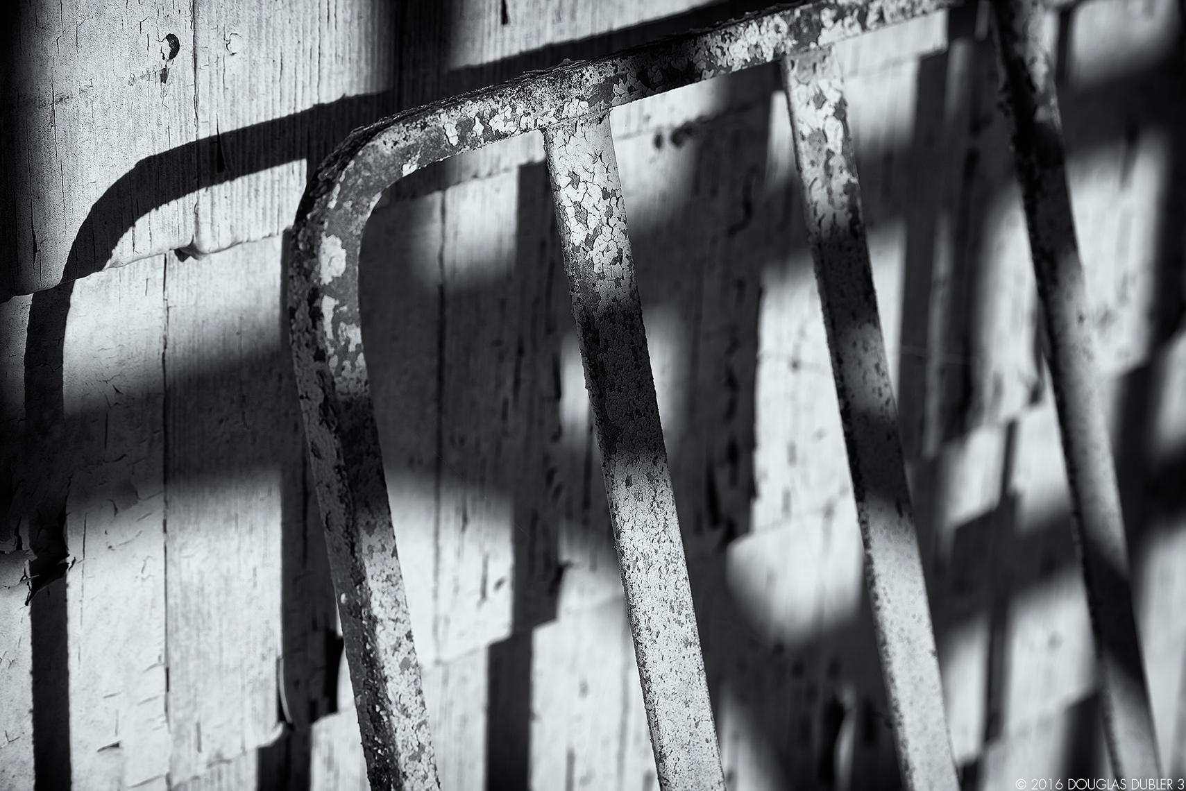 PorchChairs_2341_SFex_Flt_Sh_D_Flt_©_584k