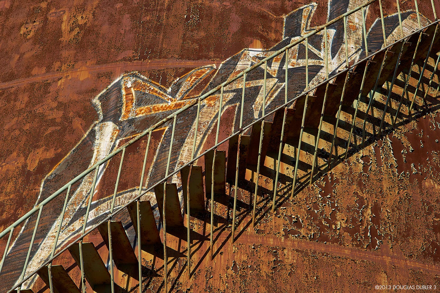 StairwayToHeaven_C1_133(Sh_D_Flt_©)595k